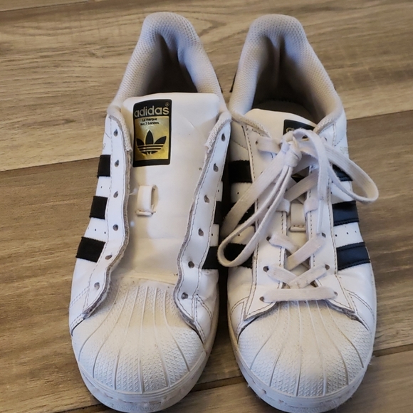 adidas 3 stripes shoes